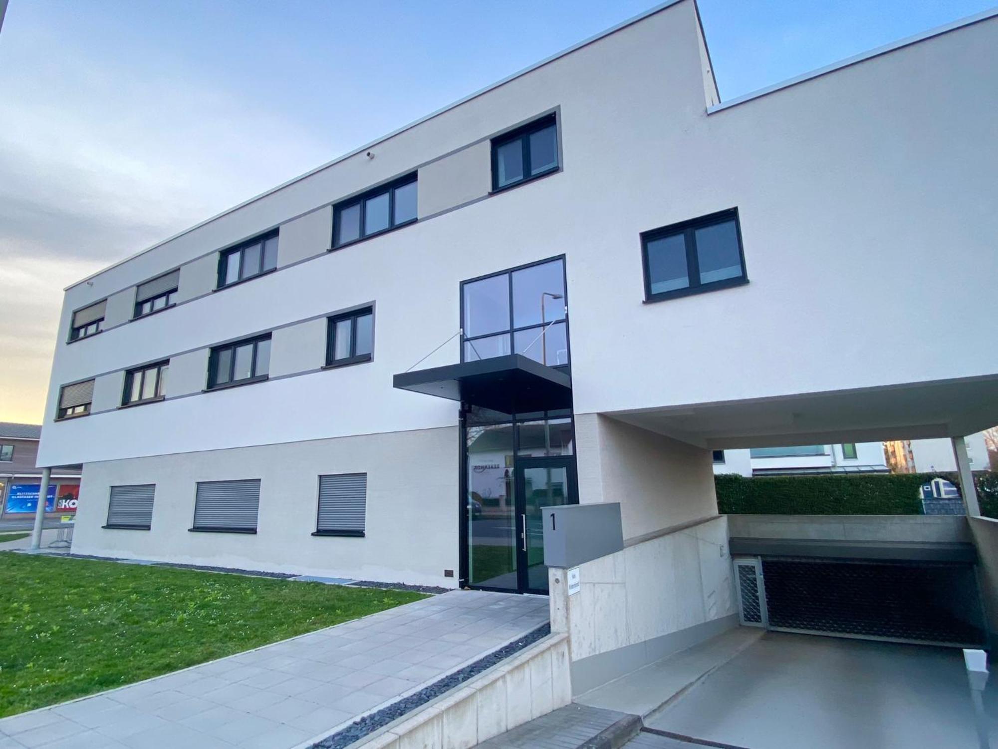 Exklusive 3-Zimmer Luxus-Maisonette In Hochheim - Naehe Frankfurt Flughafen, Wiesbaden Und Mainz Hochheim am Main Eksteriør bilde