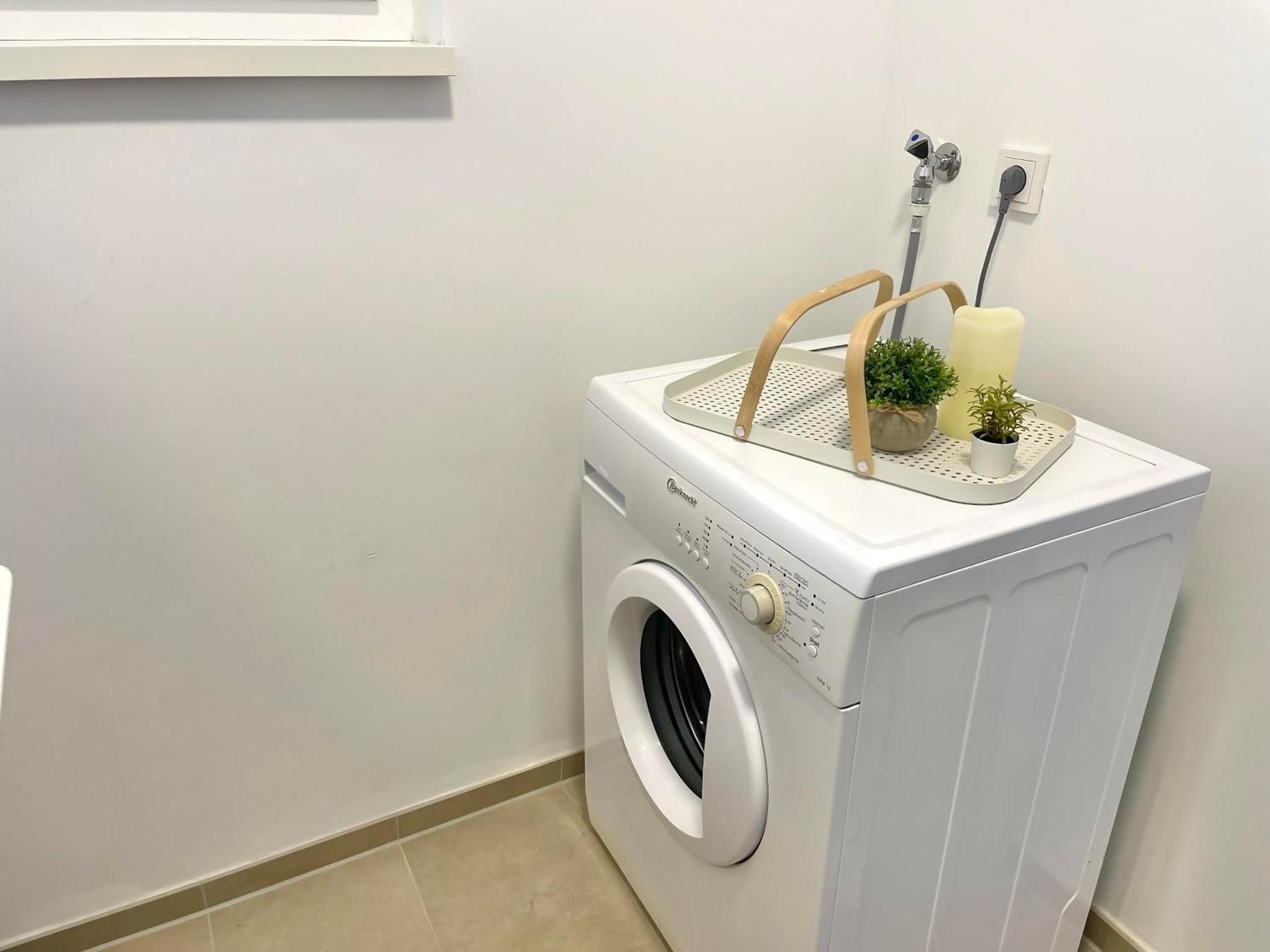Exklusive 3-Zimmer Luxus-Maisonette In Hochheim - Naehe Frankfurt Flughafen, Wiesbaden Und Mainz Hochheim am Main Eksteriør bilde