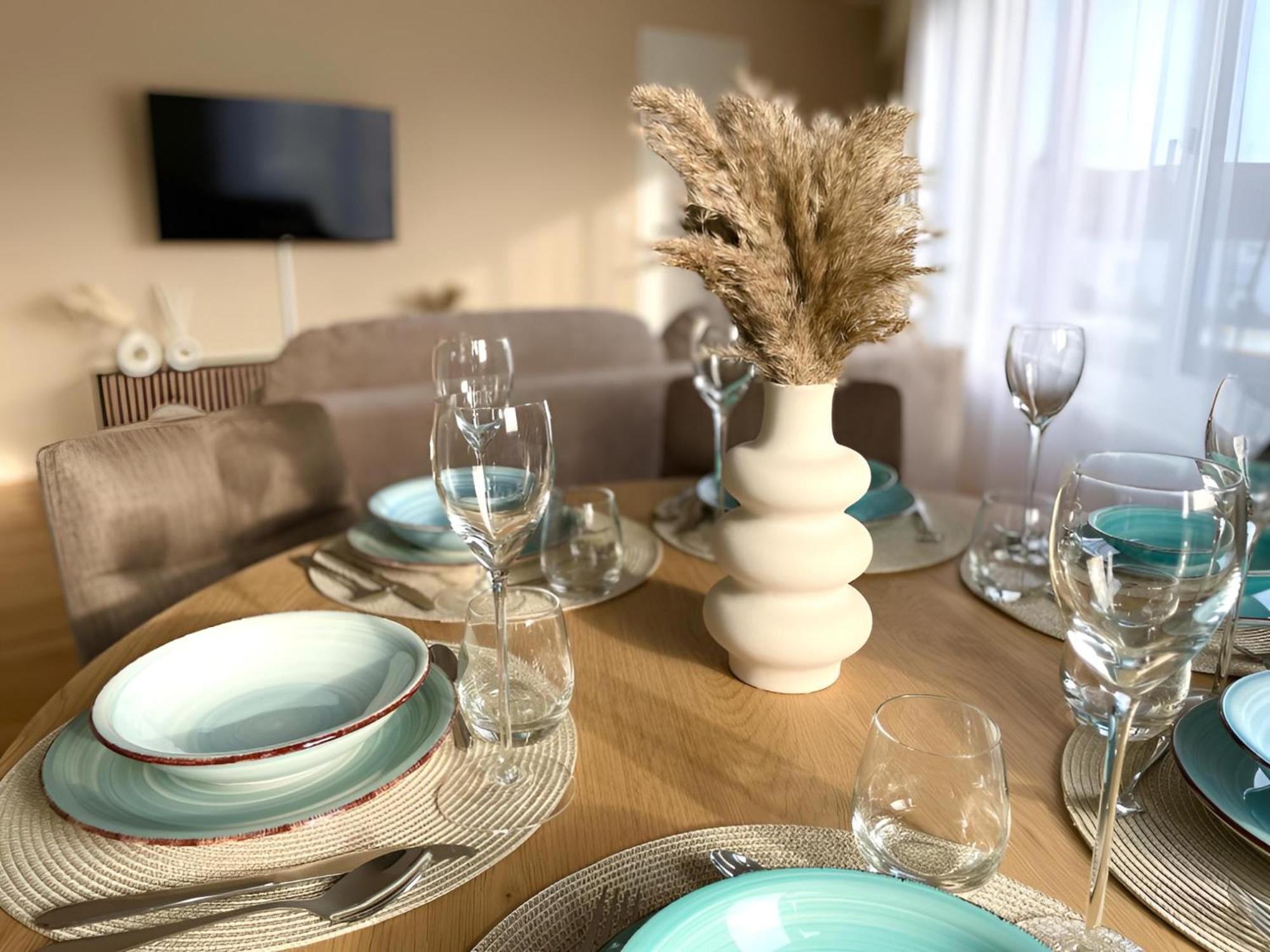 Exklusive 3-Zimmer Luxus-Maisonette In Hochheim - Naehe Frankfurt Flughafen, Wiesbaden Und Mainz Hochheim am Main Eksteriør bilde